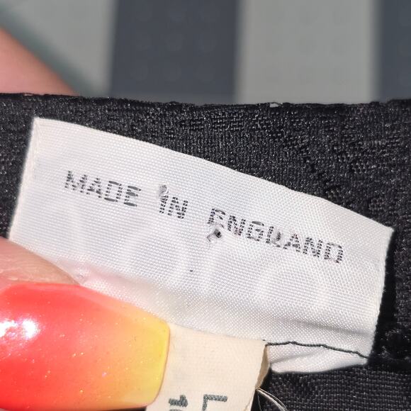 SOLO Midi Skirt Womens 12 Black Lace Whimsy Goth Romantic Capsule Minimalist - Picture 5 of 13